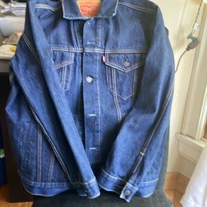 Levi’s men’s  jacket size large